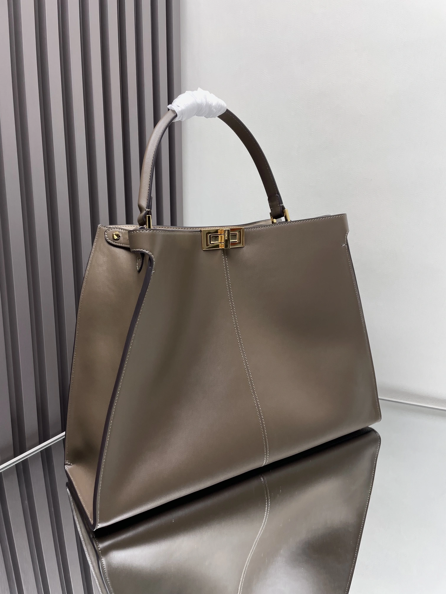 QuickDry Fendi Peekaboo Bags 69905