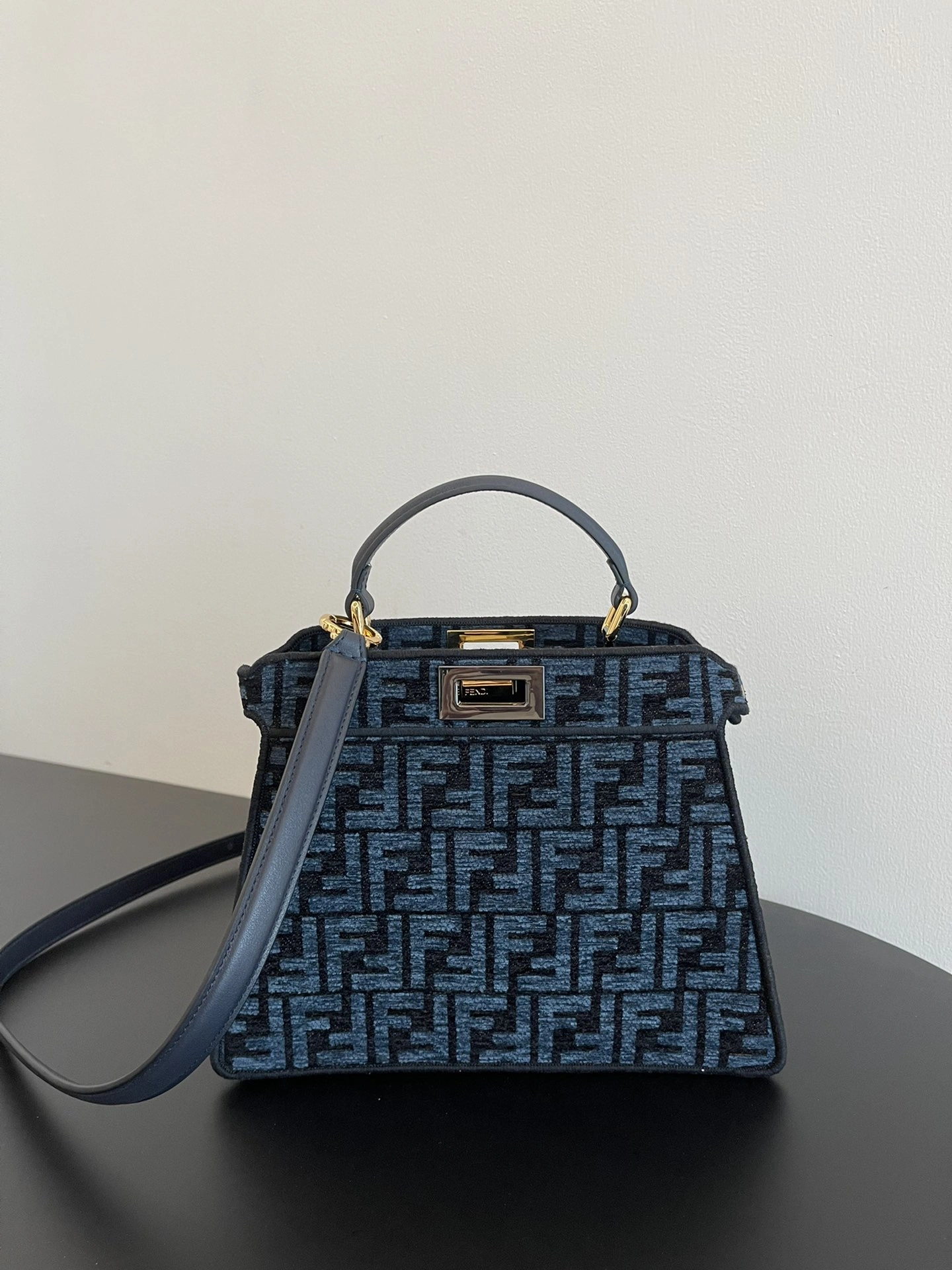 Compact Fendi Peekaboo Bags 69864