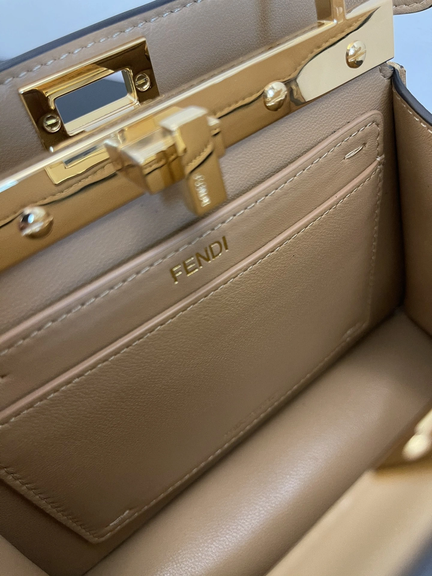 Fendi Peekaboo Bags Affordable 69870
