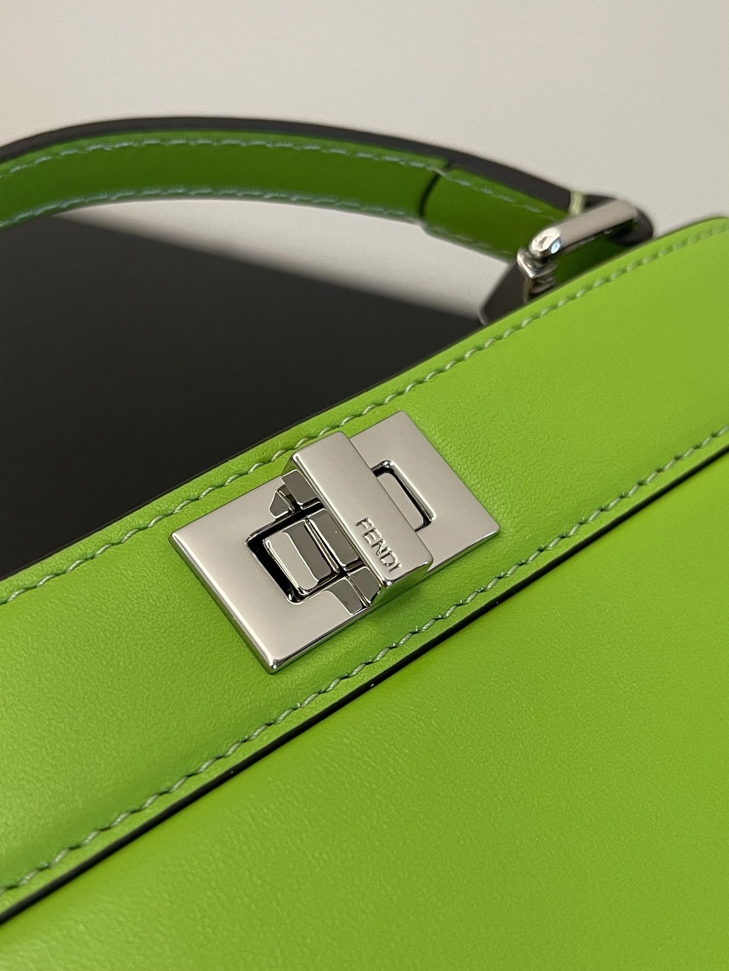 Youthful Fendi Peekaboo Bags 69897