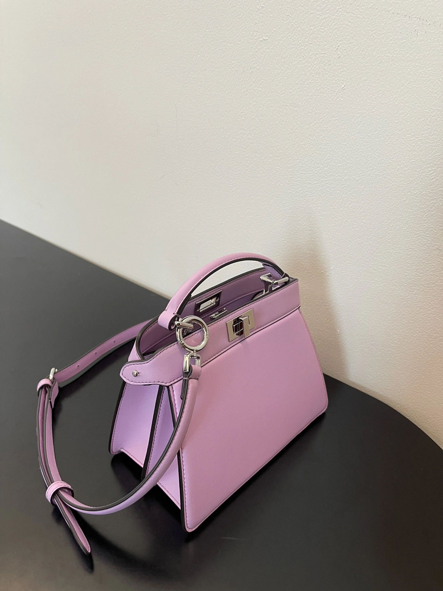 MoistureWicking Fendi Peekaboo Bags 69858