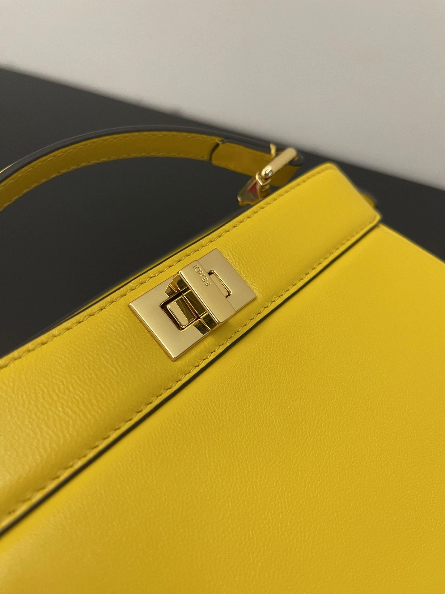 Fendi Peekaboo Bags Refined 69893