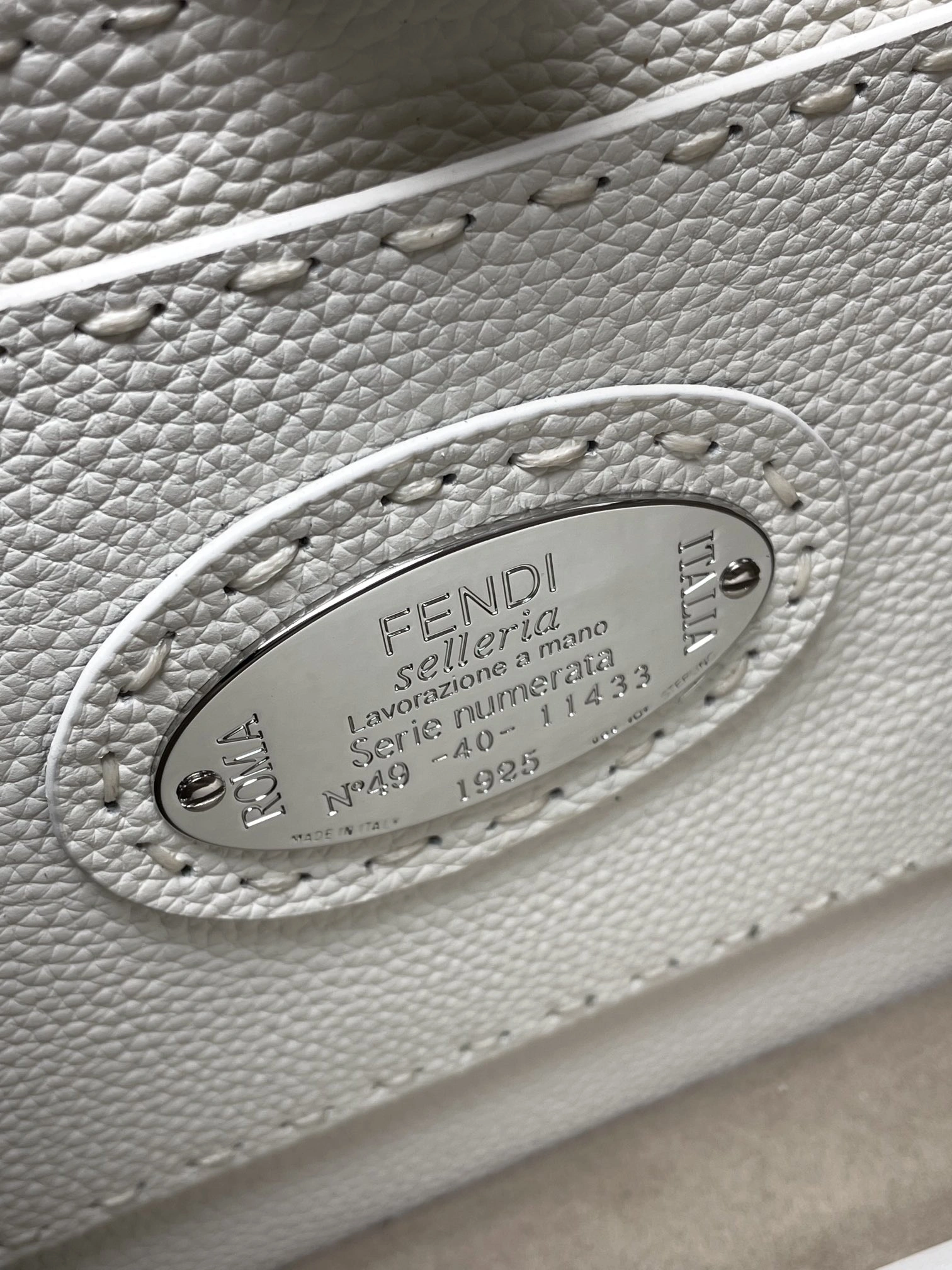 Fendi Peekaboo Bags Bold 69856