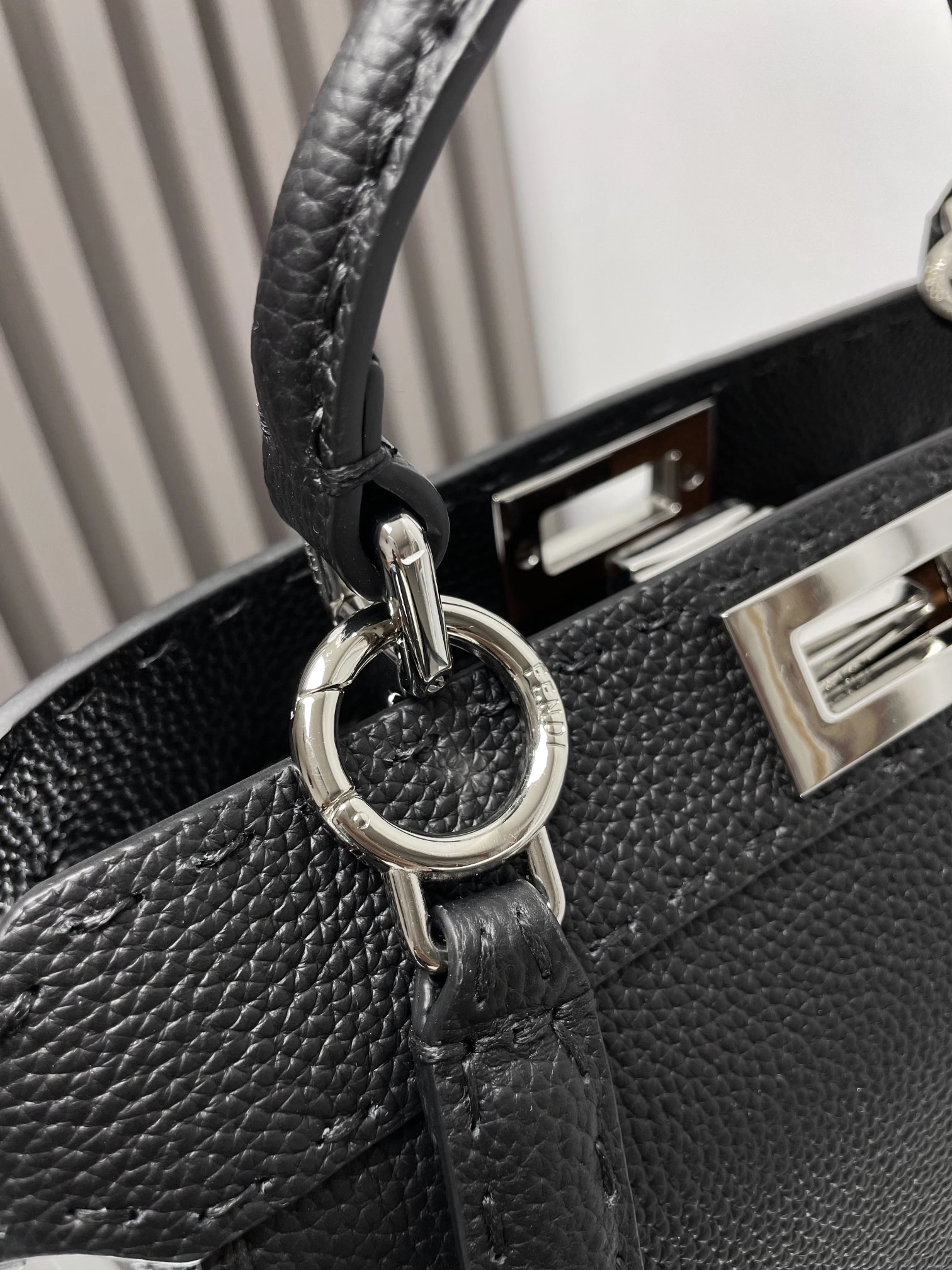 FastDry Fendi Peekaboo Bags 69854
