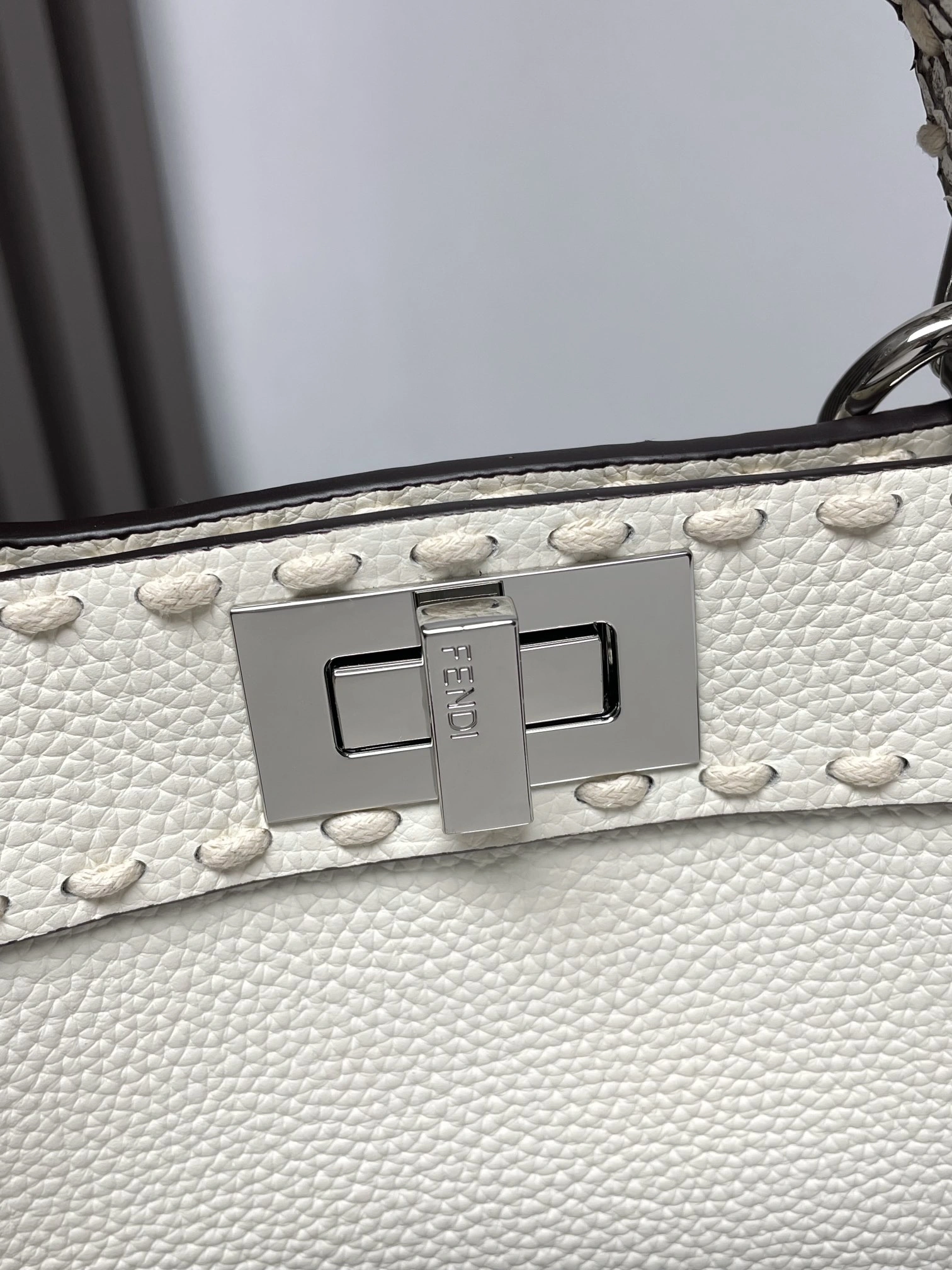 Fendi Peekaboo Bags RelaxedFit 69837