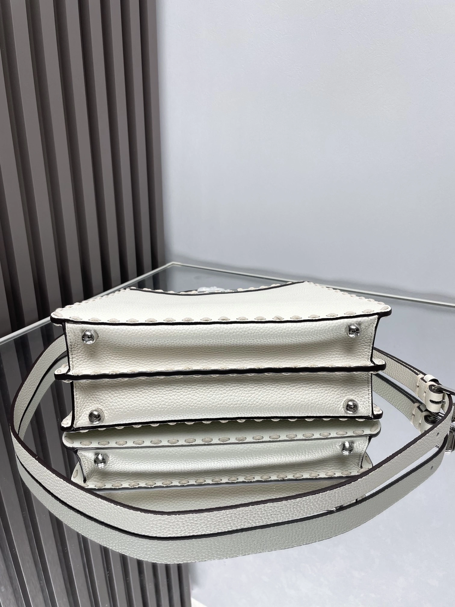Fendi Peekaboo Bags RelaxedFit 69837