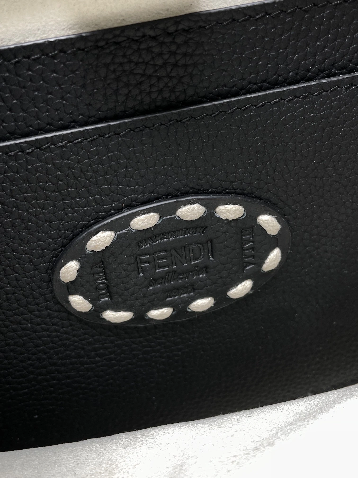 ComfortFit Fendi Peekaboo Bags 69836