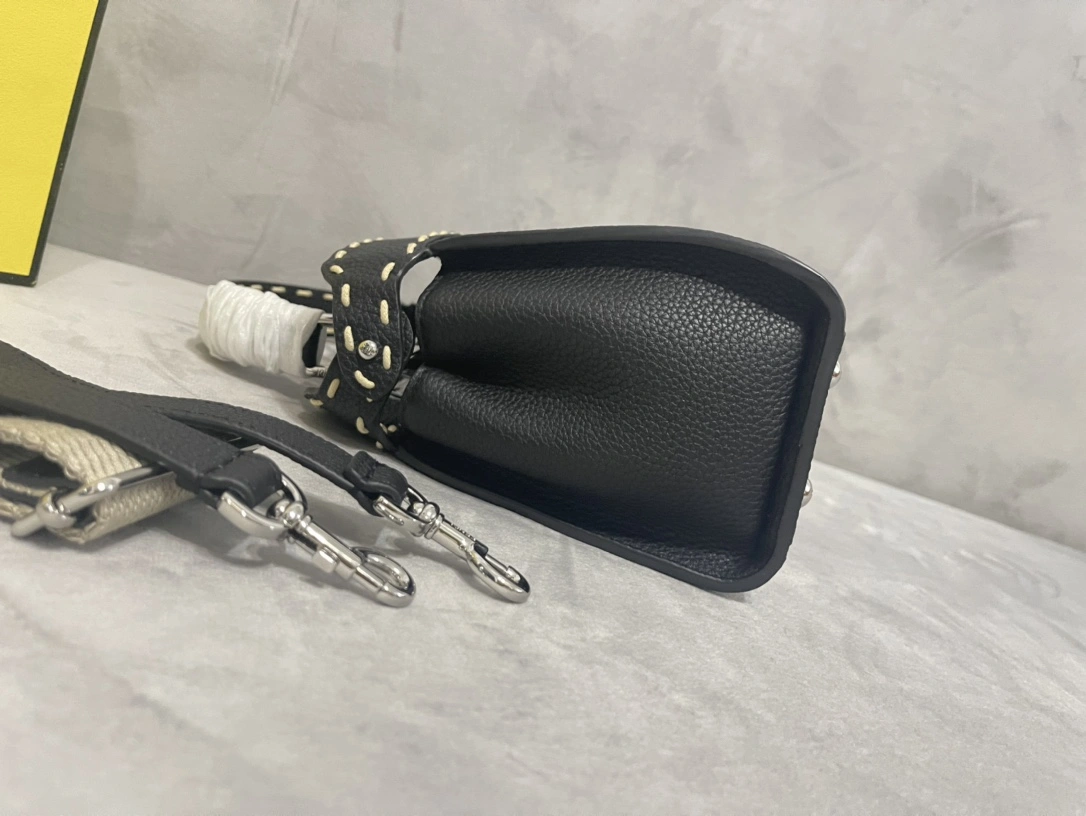 Original Fendi Peekaboo Bags 69847