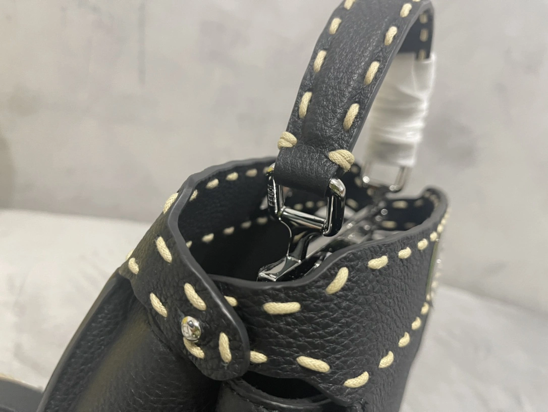 Original Fendi Peekaboo Bags 69847