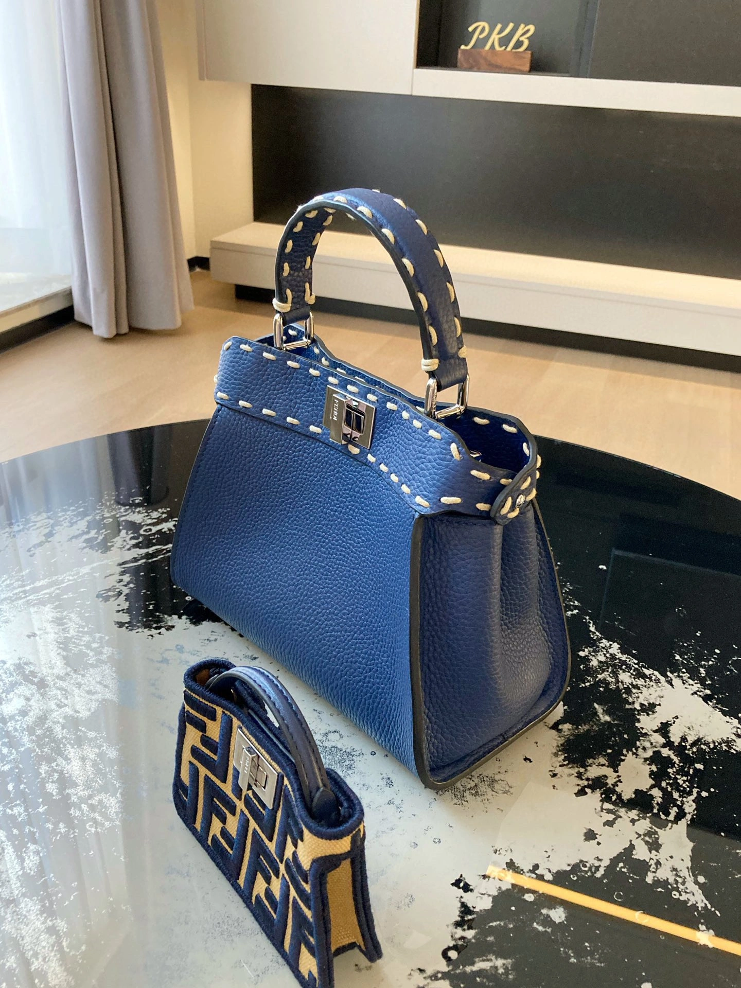 Fendi Peekaboo Bags Neat 69849