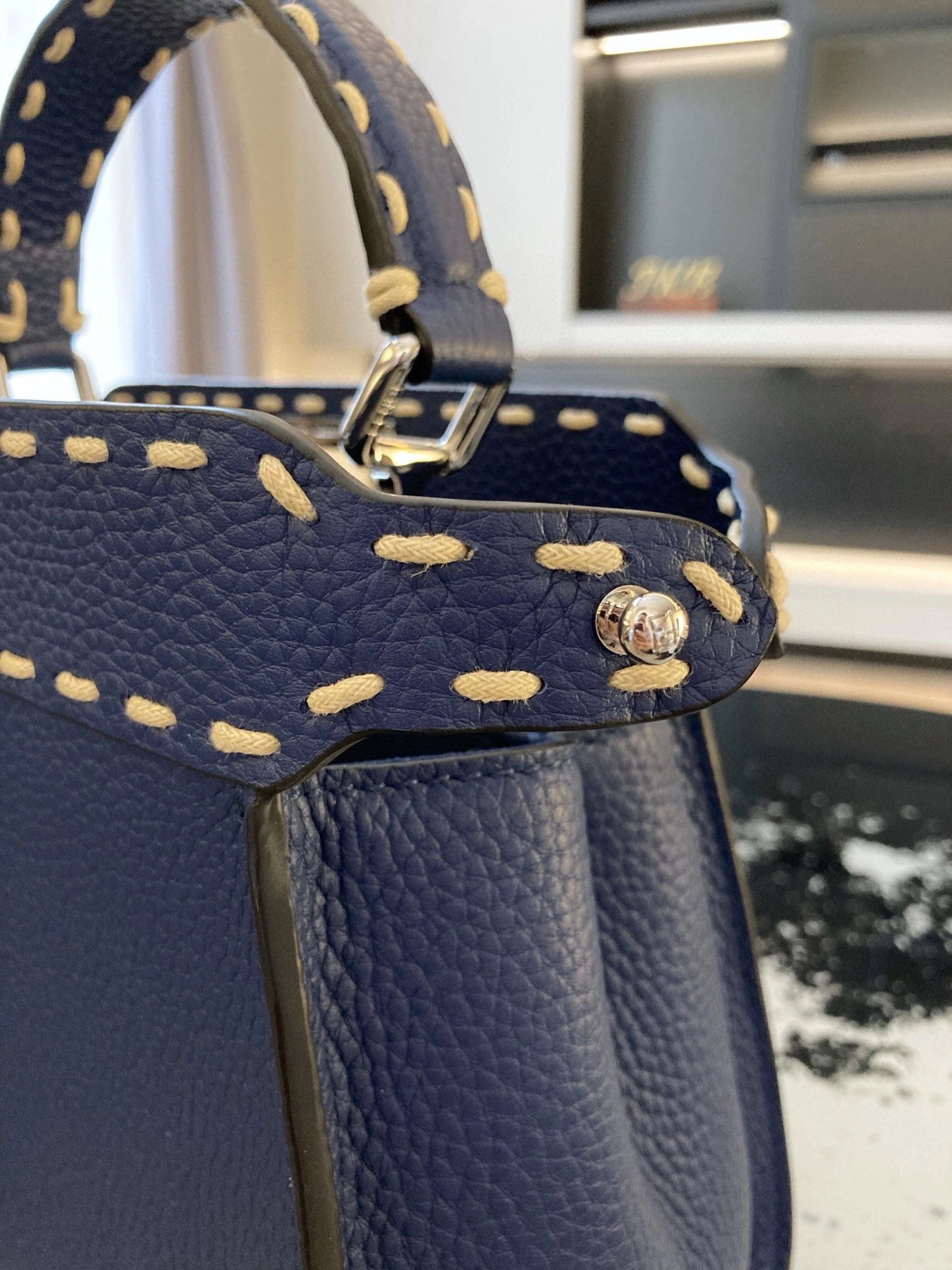Fendi Peekaboo Bags Neat 69849