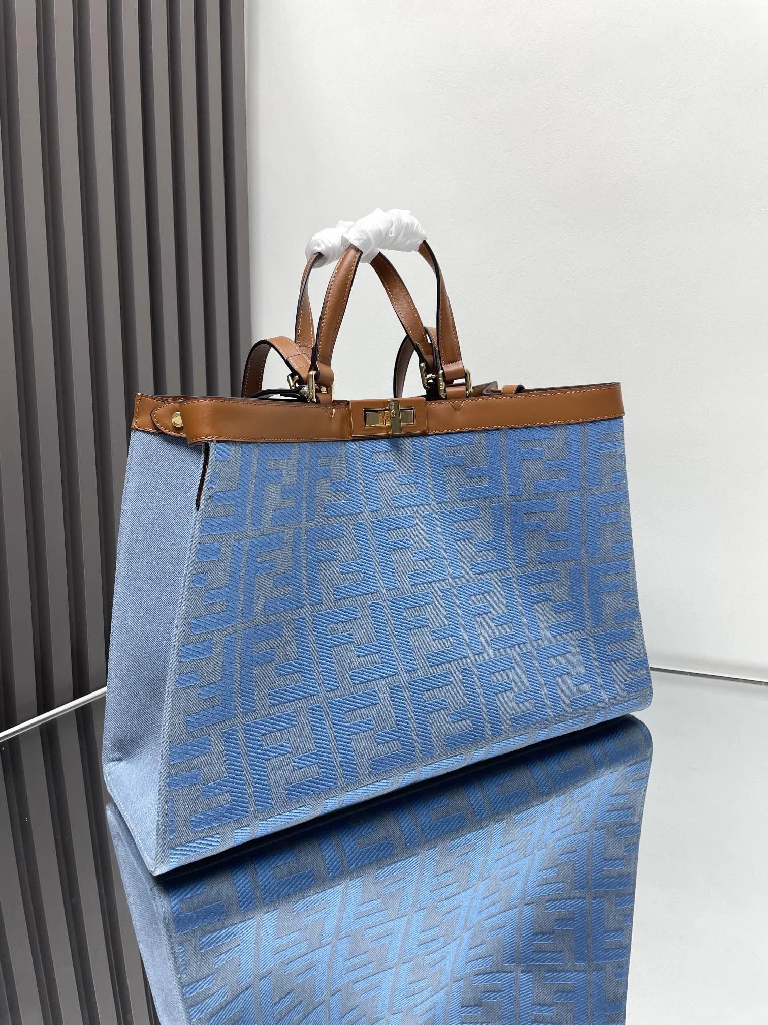 Fendi Peekaboo Bags WaterResistant 69822