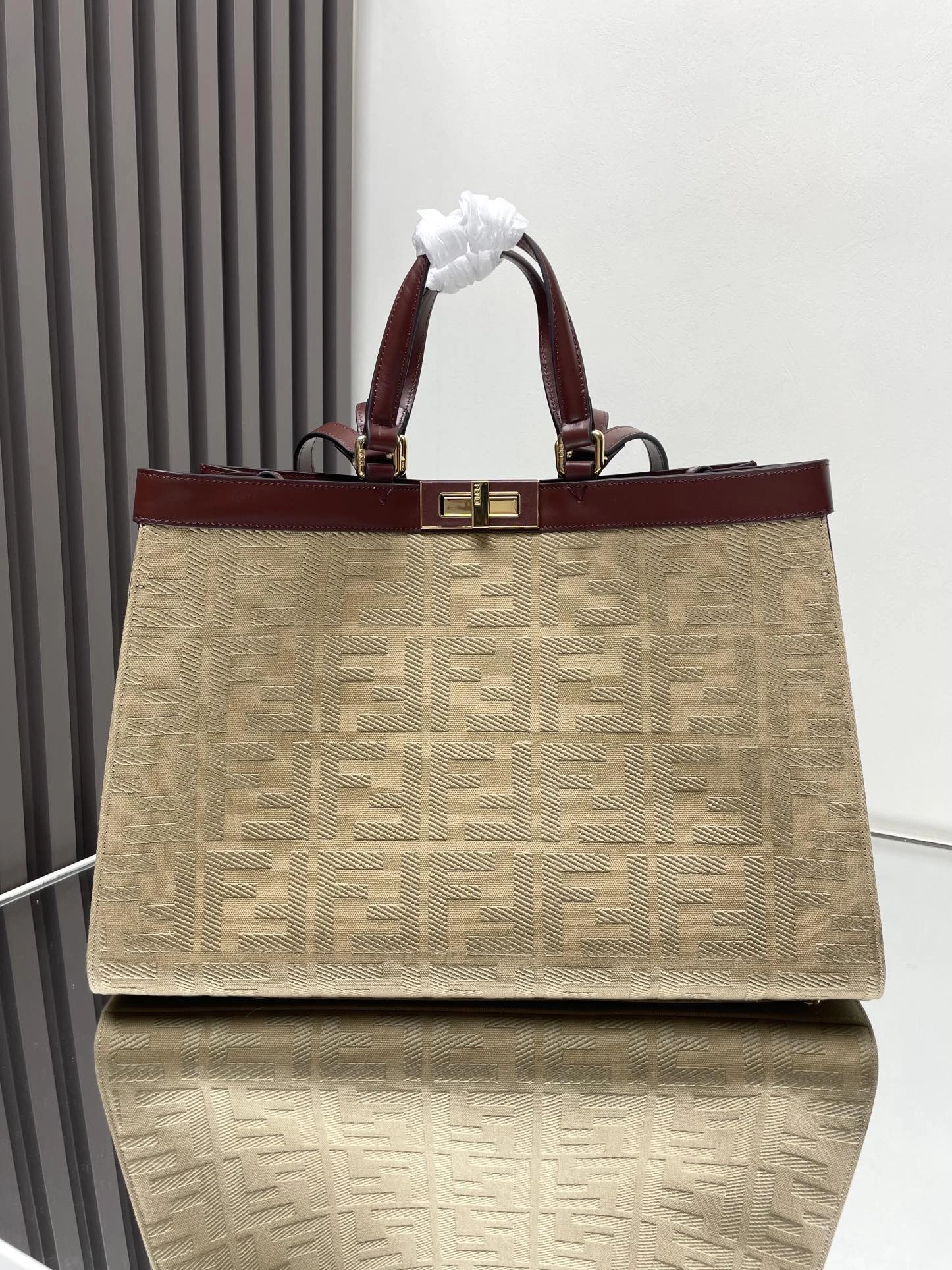 Fendi Peekaboo Bags Original 69821