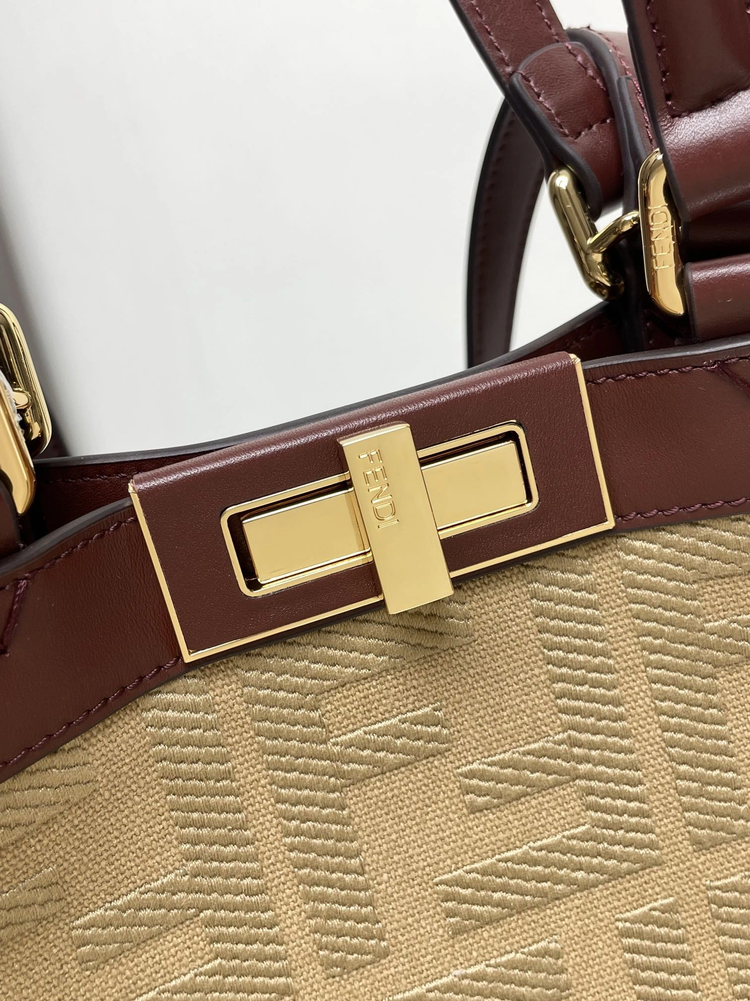 Fendi Peekaboo Bags Original 69821