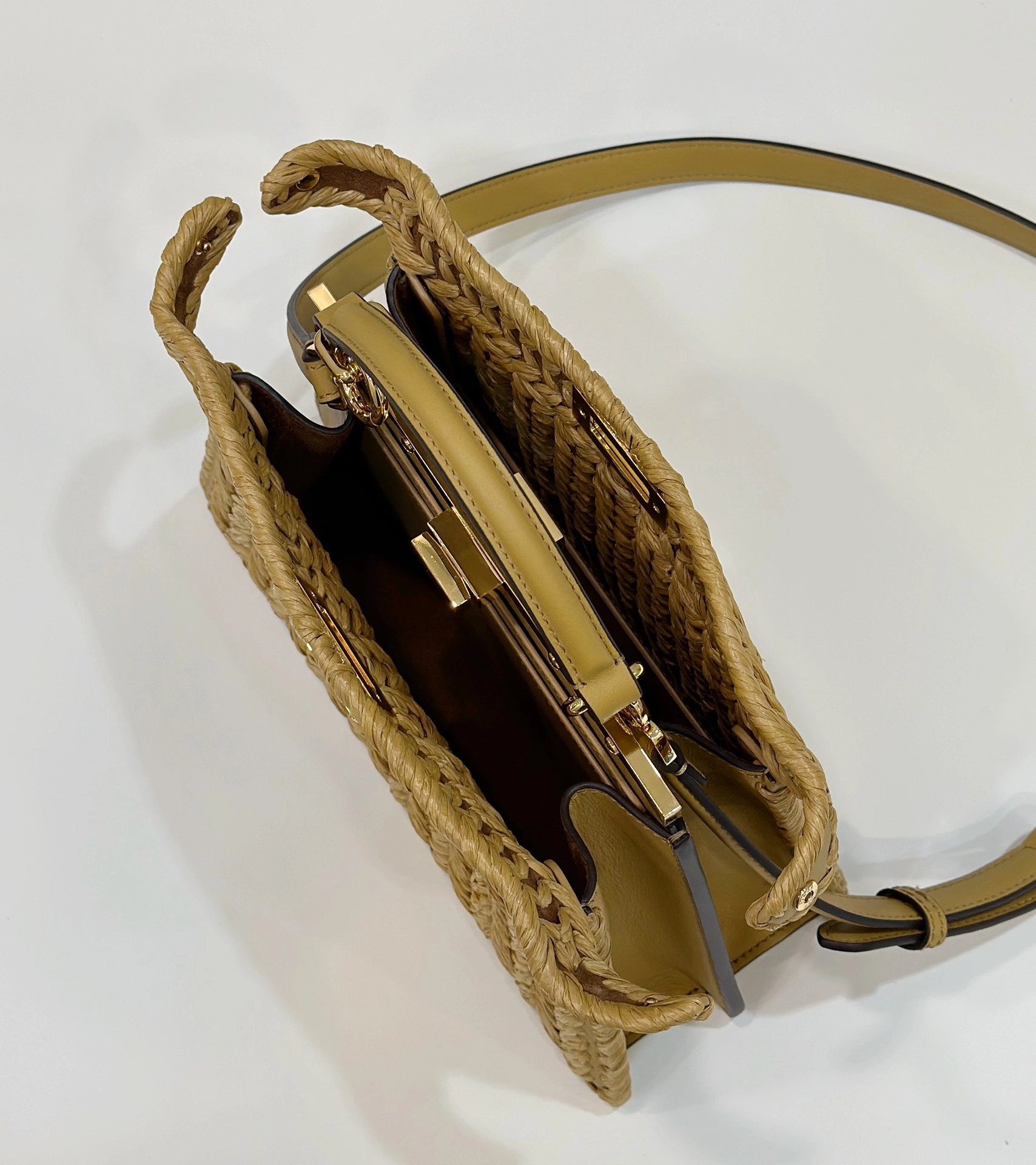 Youthful Fendi Peekaboo Bags 69853
