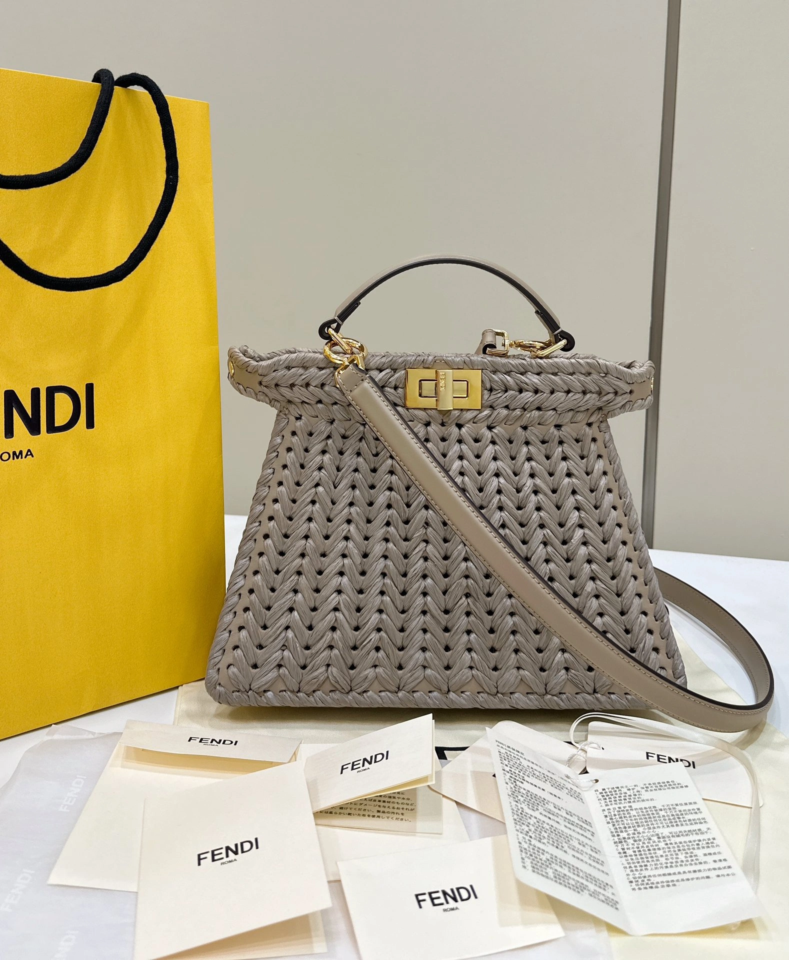 Fendi Peekaboo Bags Soft 69852