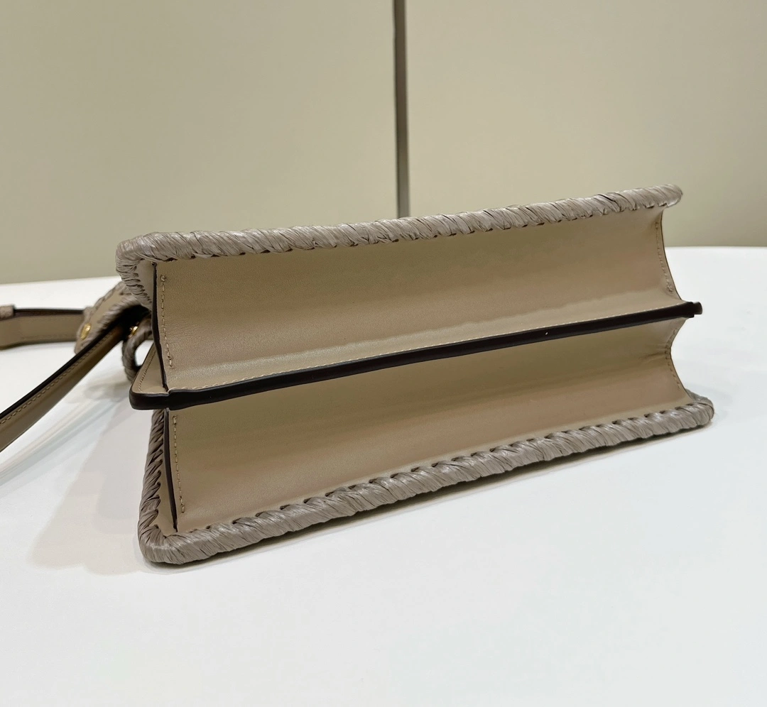 Fendi Peekaboo Bags Soft 69852