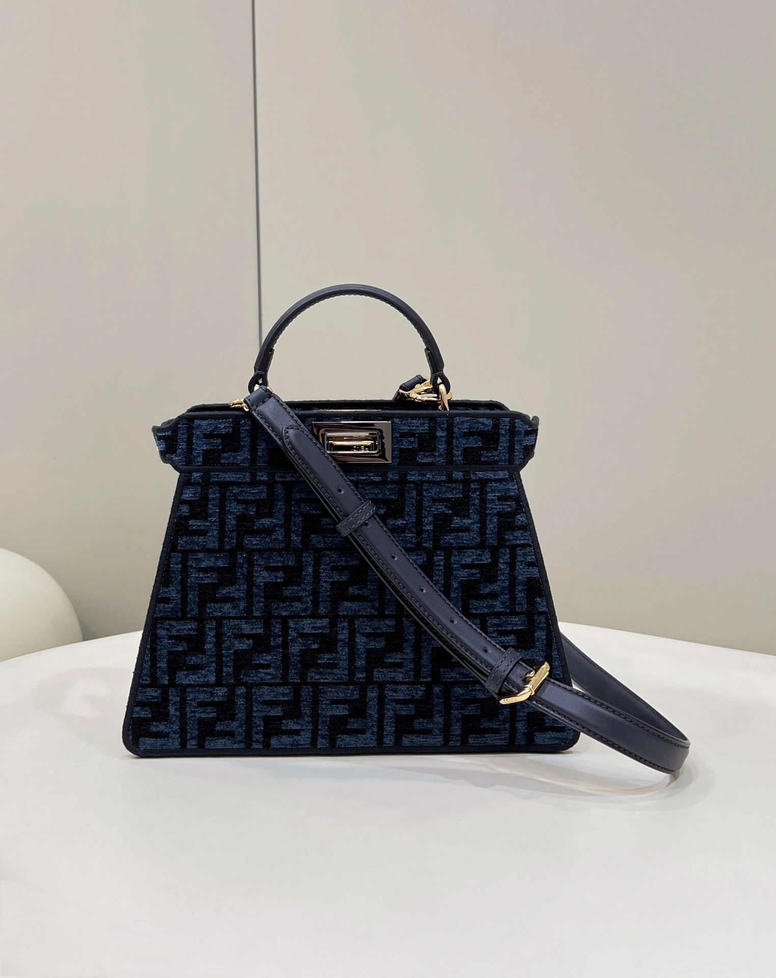 Fendi Peekaboo Bags Timeless 69803