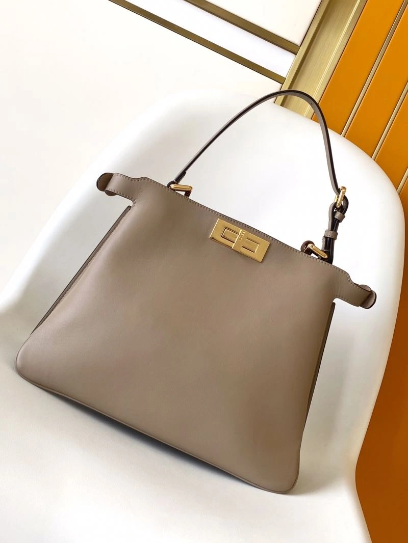 Fendi Peekaboo Bags Durable 57790