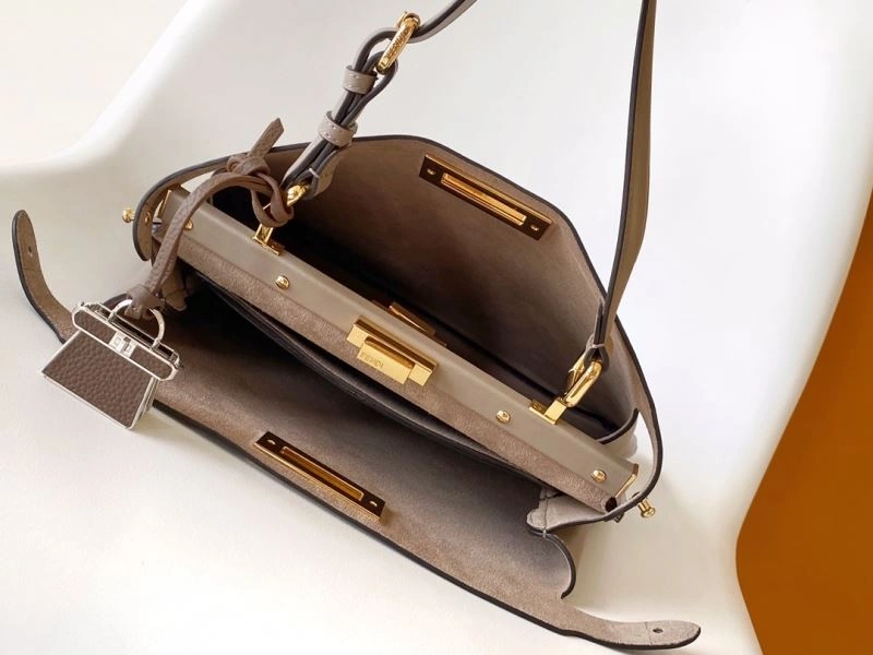 Fendi Peekaboo Bags Durable 57790