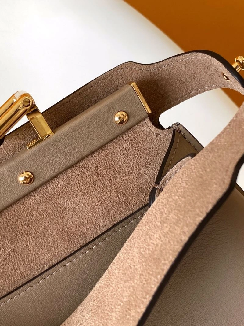 Fendi Peekaboo Bags Durable 57790