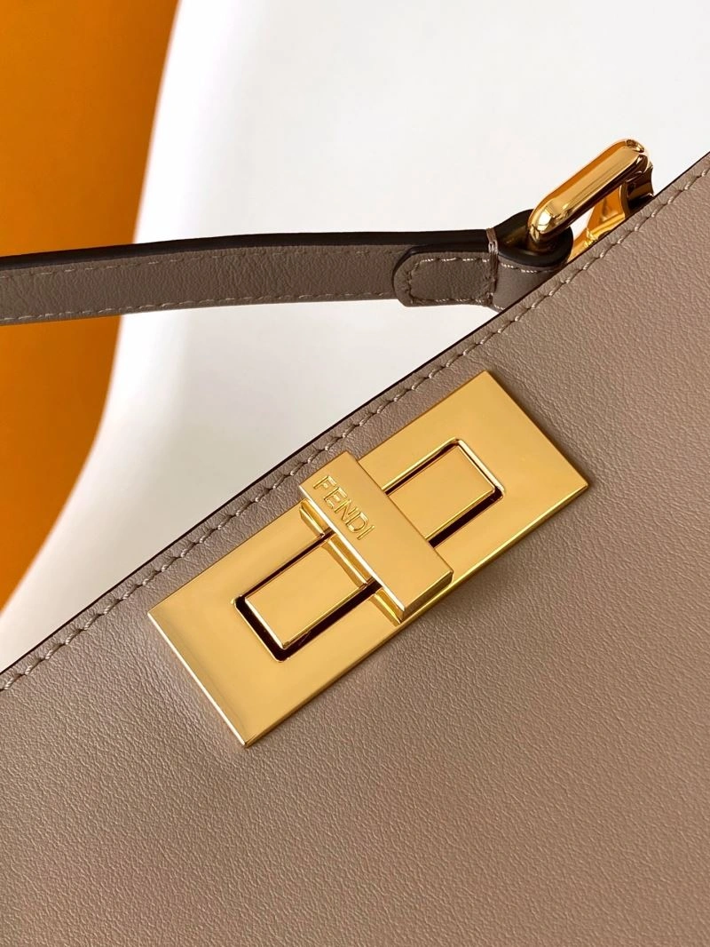 Fendi Peekaboo Bags Durable 57790