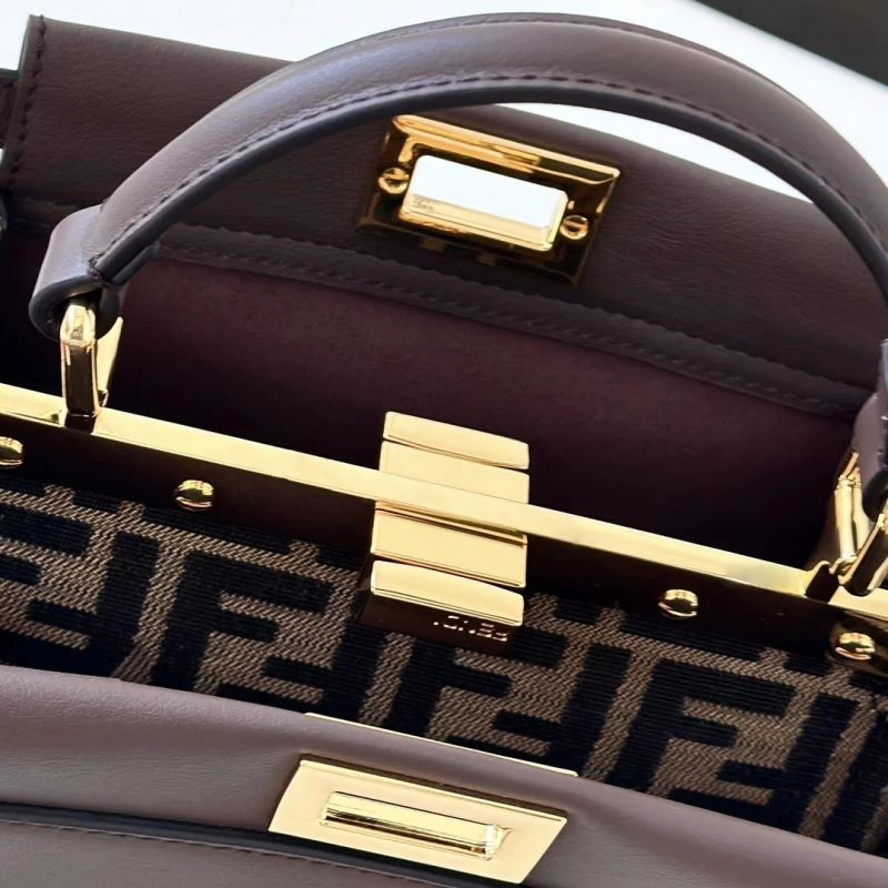 Modern Fendi Peekaboo Bags 57788