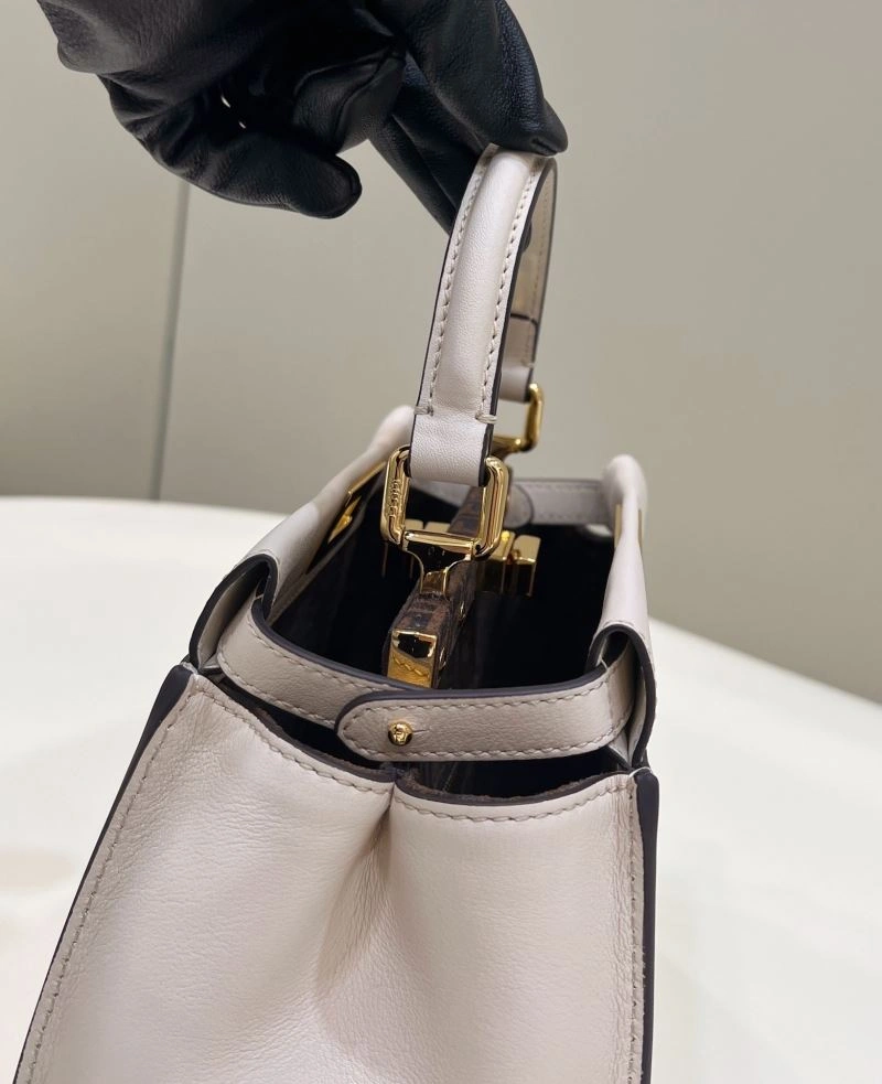 Fendi Peekaboo Bags Cozy 57783