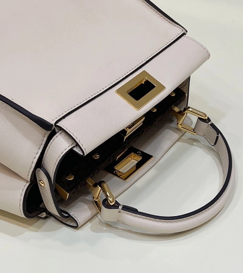 Fendi Peekaboo Bags Cozy 57783