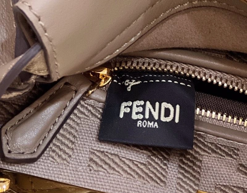 MoistureWicking Fendi Peekaboo Bags 57780