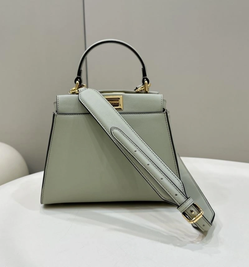 Efficient Fendi Peekaboo Bags 57776