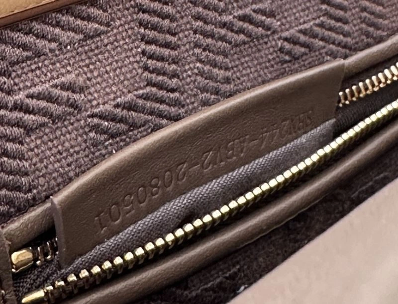 FreshLook Fendi Peekaboo Bags 57765