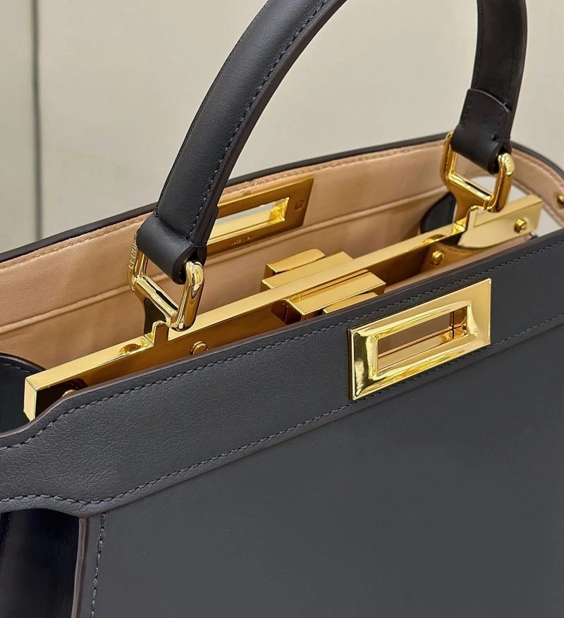 Fendi Peekaboo Bags Elegant 57821