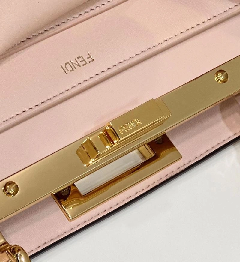 Trendy Fendi Peekaboo Bags 57774