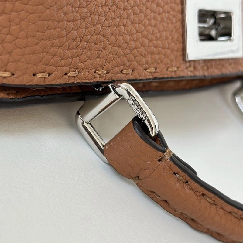 Fendi Peekaboo Bags OnTrend 57766