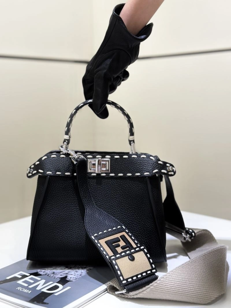 Versatile Fendi Peekaboo Bags 57755