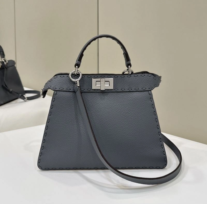 Cozy Fendi Peekaboo Bags 57749
