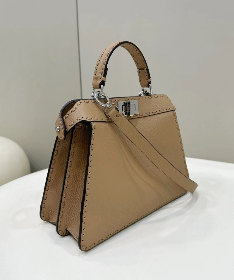Flexible Fendi Peekaboo Bags 57823