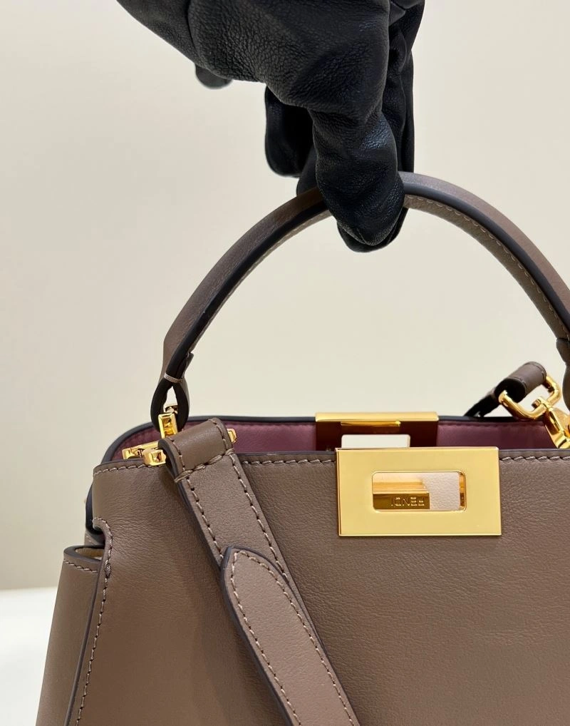 Fendi Peekaboo Bags Fashionable 57745