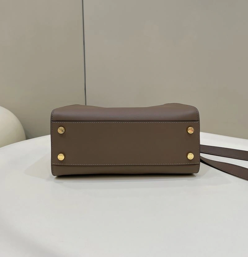 Fendi Peekaboo Bags Fashionable 57745