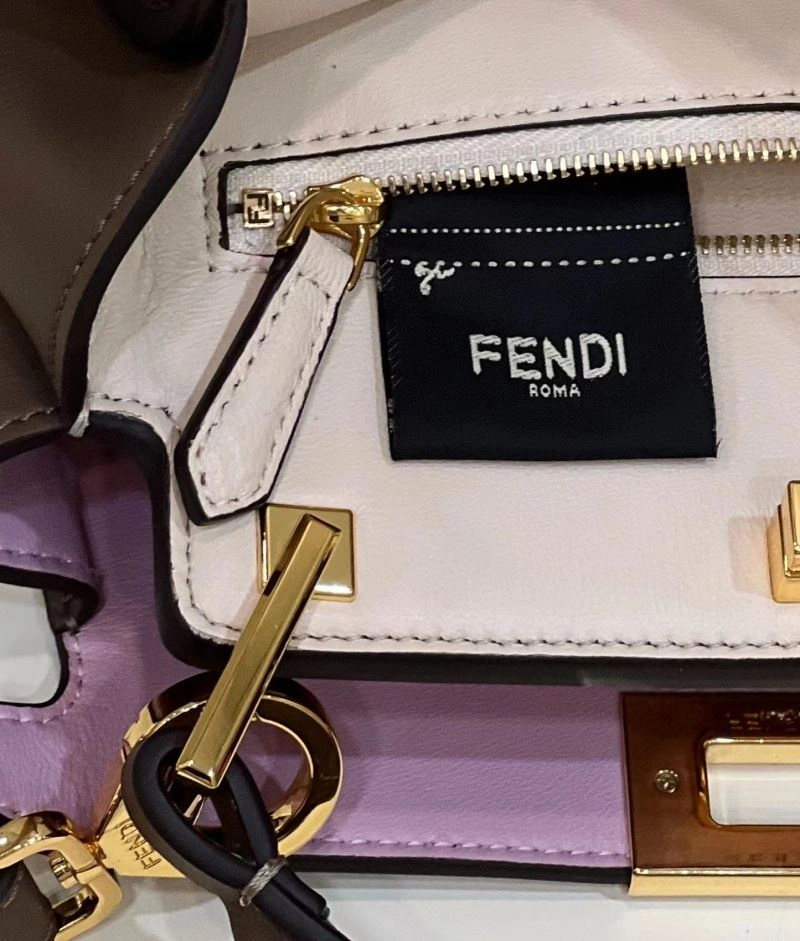 Fendi Peekaboo Bags Fashionable 57745