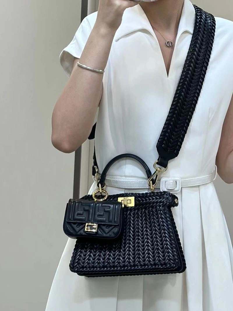 WellDesigned Fendi Peekaboo Bags 57747