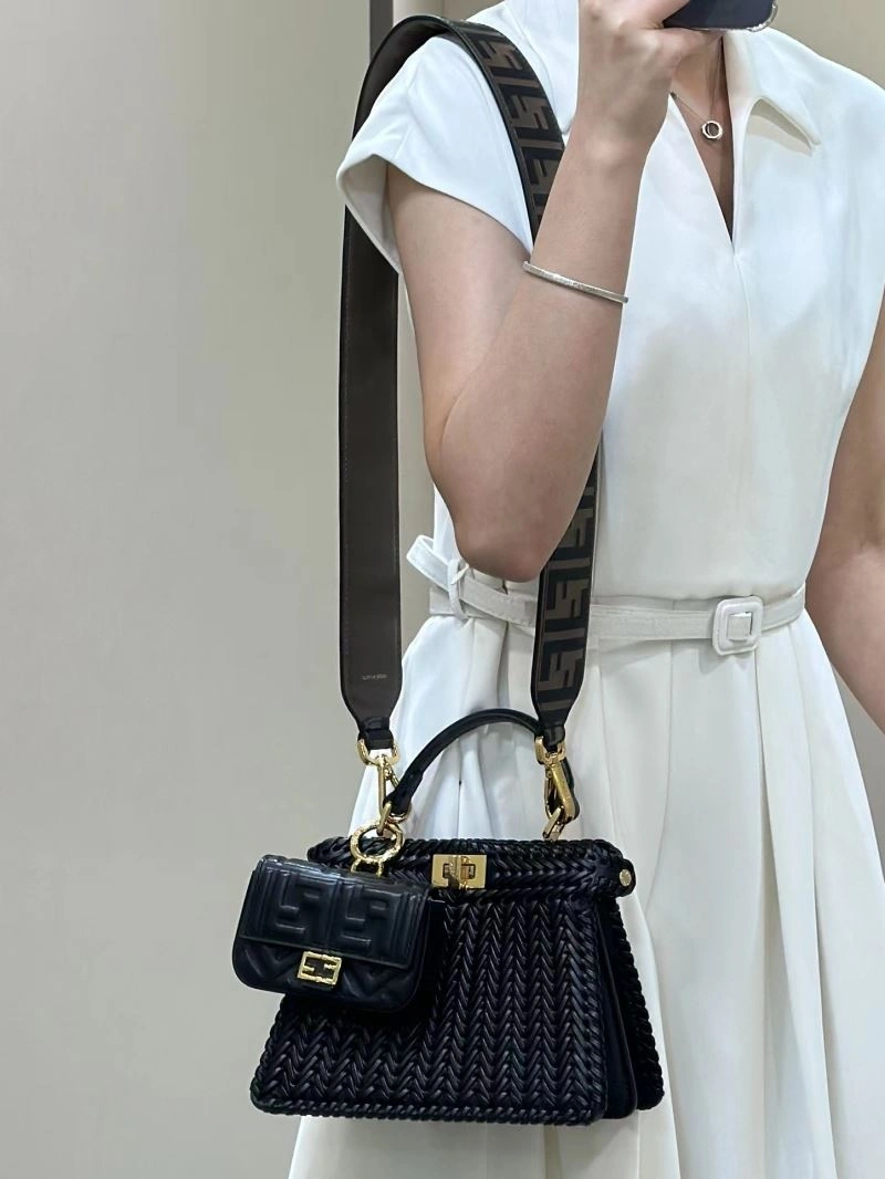 WellDesigned Fendi Peekaboo Bags 57747
