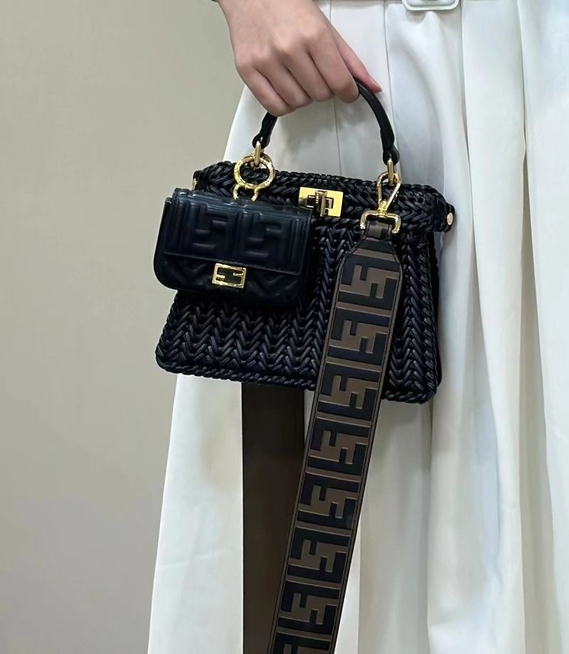 WellDesigned Fendi Peekaboo Bags 57747