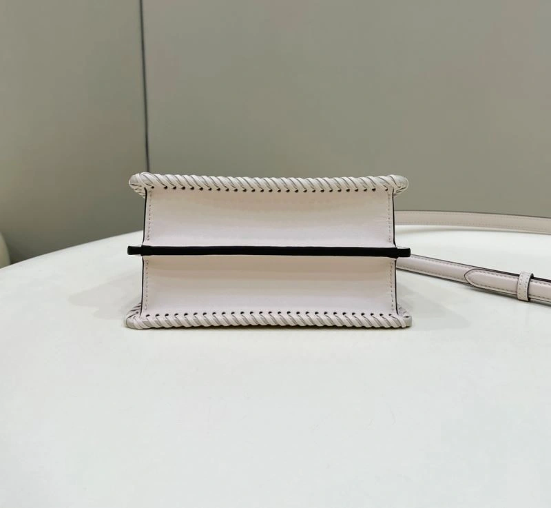FlexibleFit Fendi Peekaboo Bags 57742