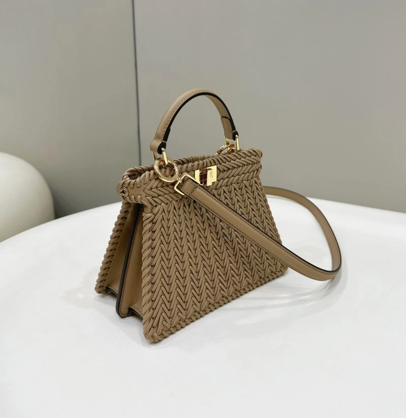 Effortless Fendi Peekaboo Bags 57736