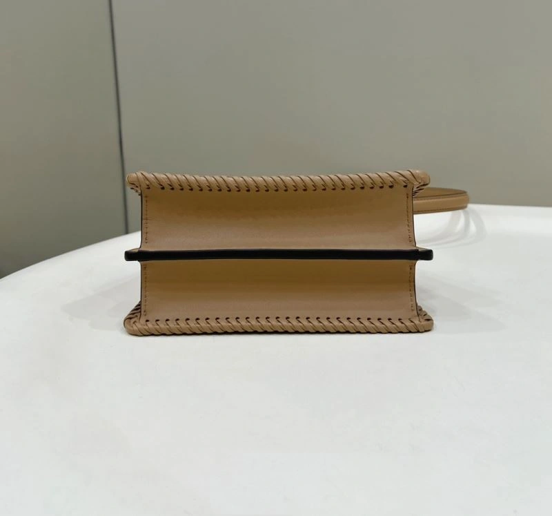 Effortless Fendi Peekaboo Bags 57736