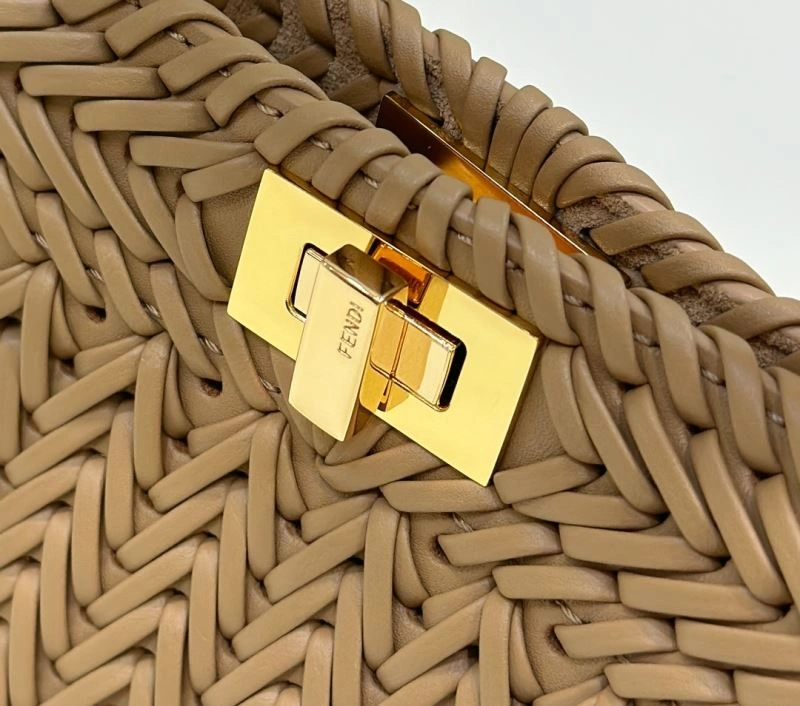 Effortless Fendi Peekaboo Bags 57736