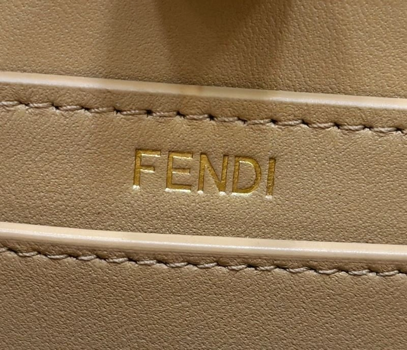 Effortless Fendi Peekaboo Bags 57736