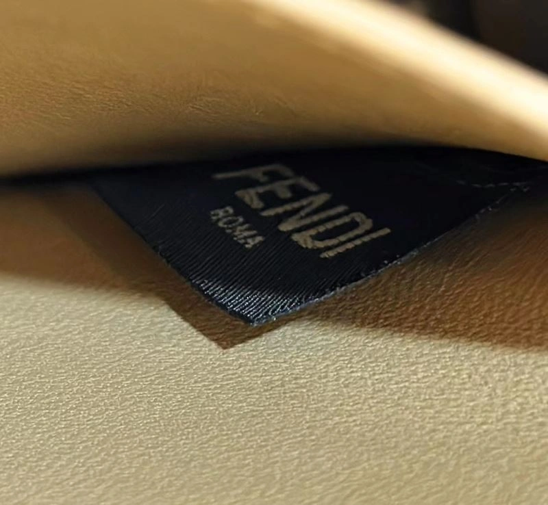 Fendi Peekaboo Bags WellDesigned 57731